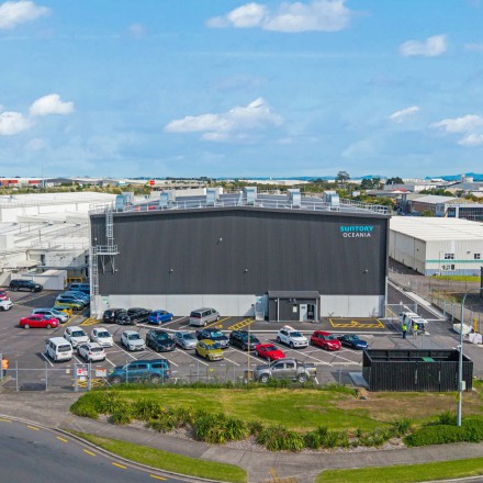 Suntory Oceania Warehouse - 01