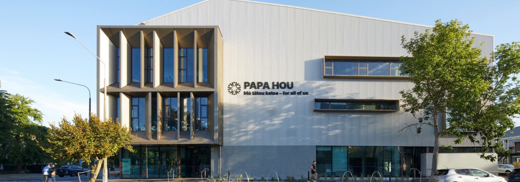 Papa Hou 02